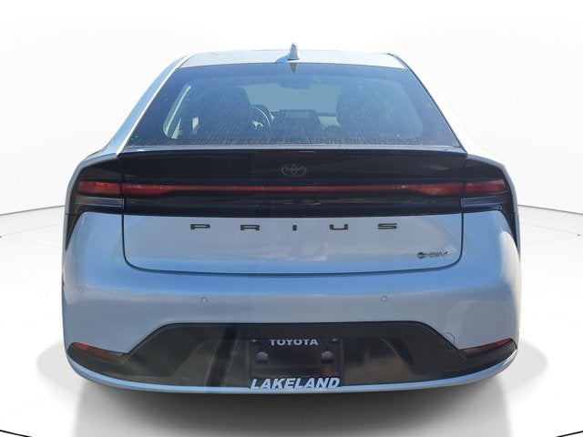 2025 Toyota Prius XLE
