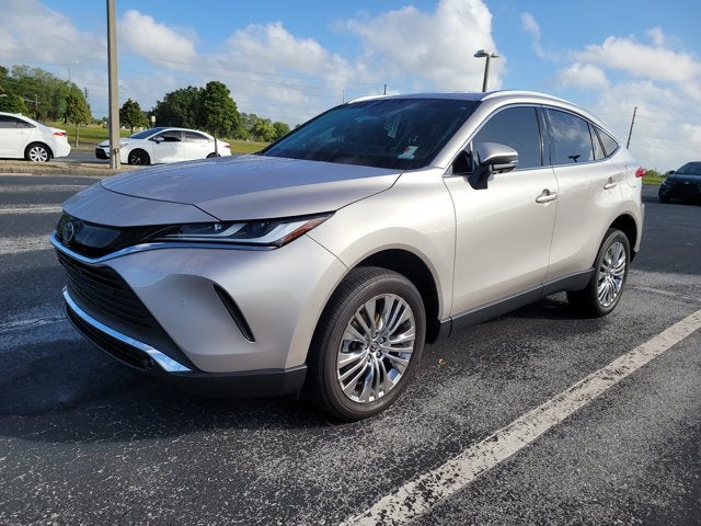 2023 Toyota Venza LE