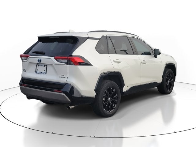 2022 Toyota RAV4 Hybrid SE