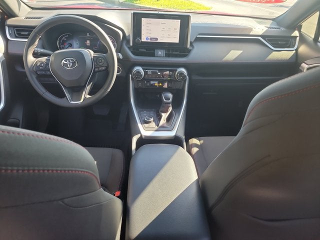 2025 Toyota RAV4 Plug-in Hybrid SE