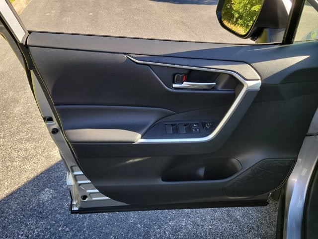 2025 Toyota RAV4 Hybrid Hybrid XLE