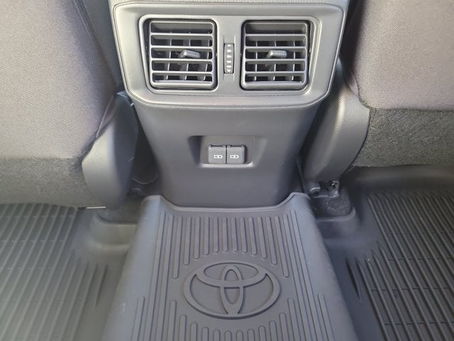 2025 Toyota RAV4 Hybrid Hybrid XLE
