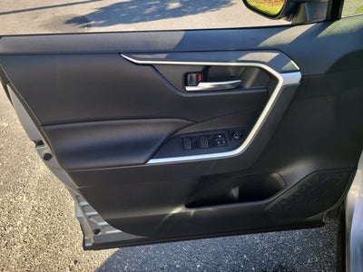 2025 Toyota RAV4 Hybrid Hybrid XLE