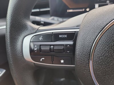 2025 Kia K5 LXS