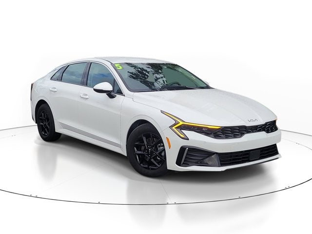 2025 Kia K5 LXS