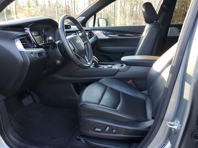 2025 Cadillac XT6 FWD Premium Luxury