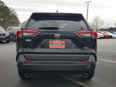 2022 Toyota RAV4 XLE