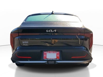 2025 Kia K4 LX