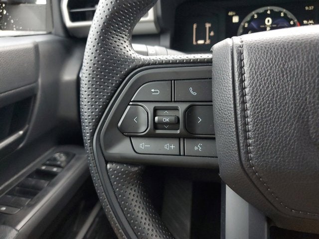 2025 Toyota Tacoma 4WD SR5