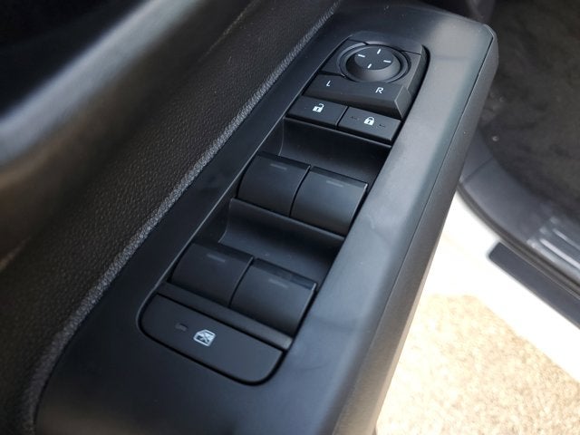 2026 Toyota Tacoma 2WD SR5