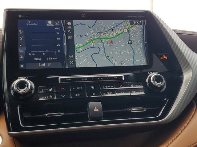 2022 Toyota Highlander Platinum