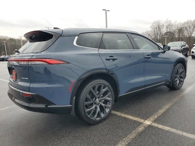 2025 Toyota Crown Signia Limited