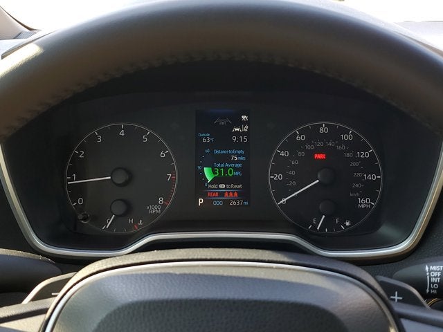 2025 Toyota Corolla Hatchback SE