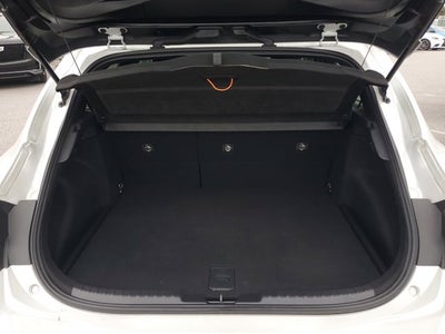 2023 Toyota Corolla Hatchback SE