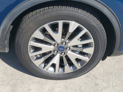 2020 Ford Escape Titanium Hybrid