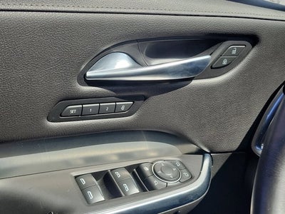 2021 Cadillac XT4 AWD Premium Luxury