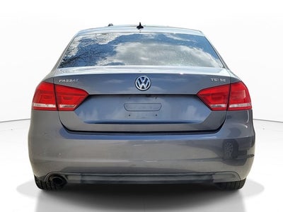 2014 Volkswagen Passat 1.8T SE