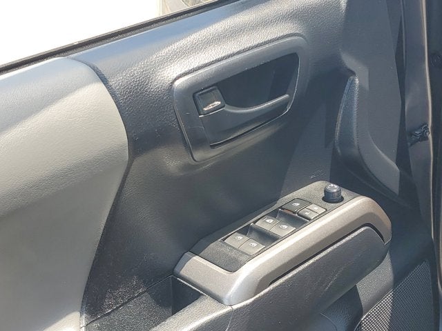 2021 Toyota Tacoma 2WD SR5