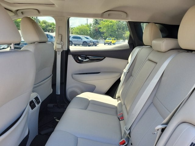 2021 Nissan Rogue Sport SL