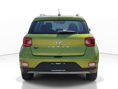 2023 Hyundai Venue SEL