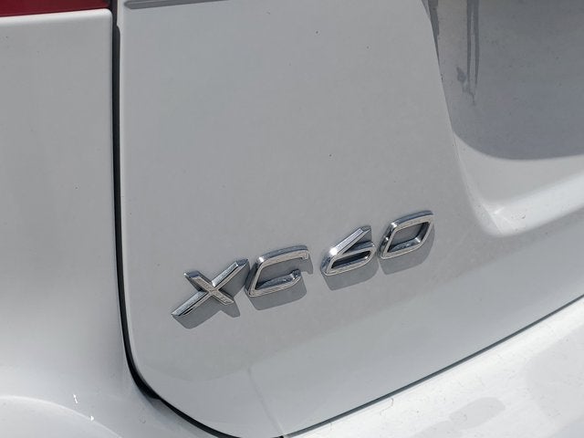 2016 Volvo XC60 T5 Platinum