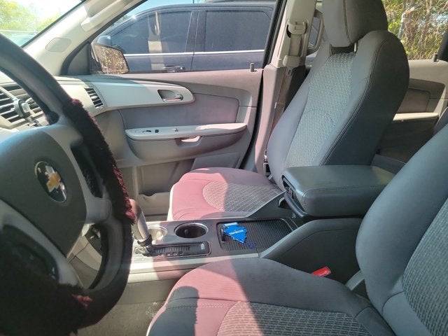 2011 Chevrolet Traverse LS