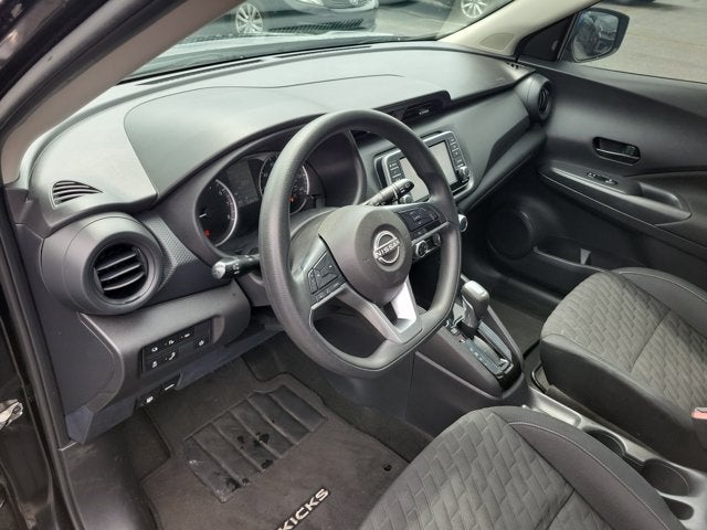 2022 Nissan Kicks S