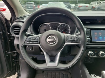 2022 Nissan Kicks S