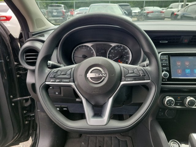 2022 Nissan Kicks S