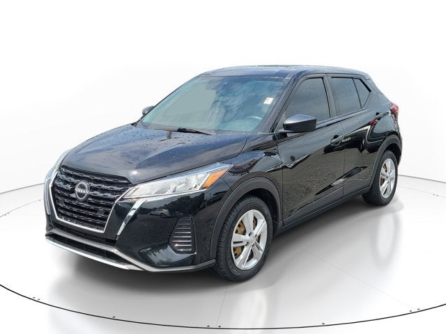 2022 Nissan Kicks S