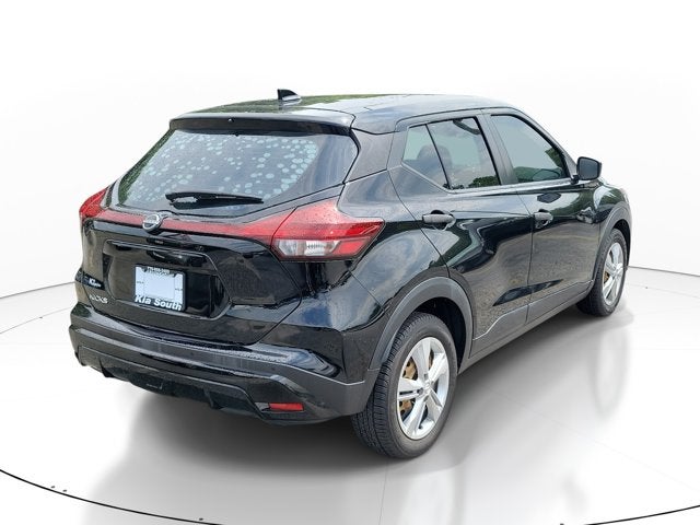2022 Nissan Kicks S