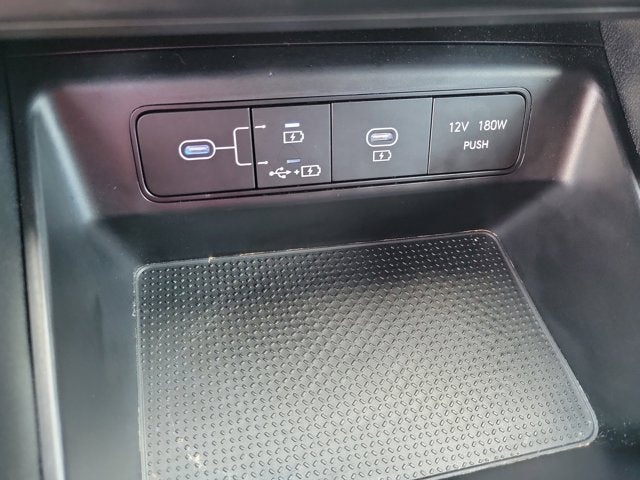 2025 Hyundai Santa Cruz SE