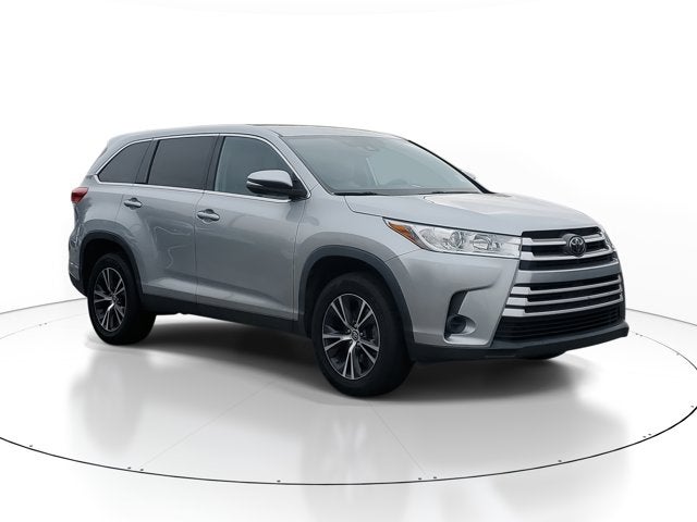 2019 Toyota Highlander LE