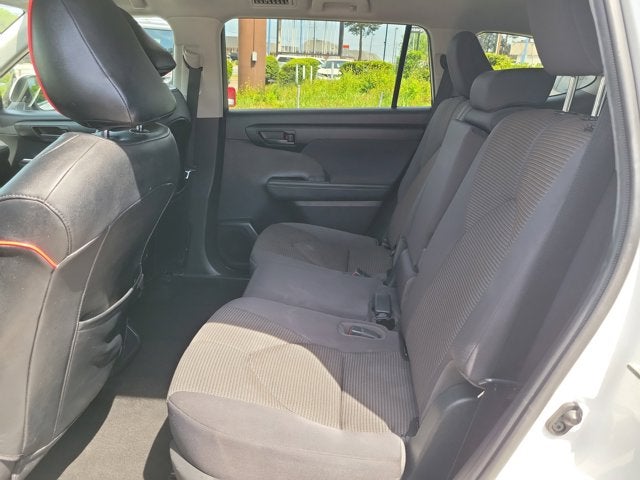 2021 Toyota Highlander Base