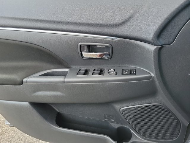 2025 Mitsubishi Outlander Sport ES