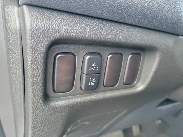 2025 Mitsubishi Outlander Sport ES