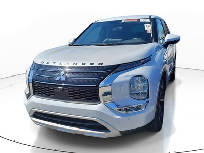 2024 Mitsubishi Outlander SE Black Edition