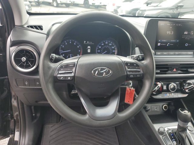 2022 Hyundai Kona SE