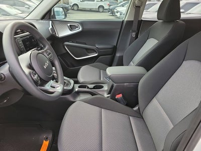 2025 Kia Soul LX