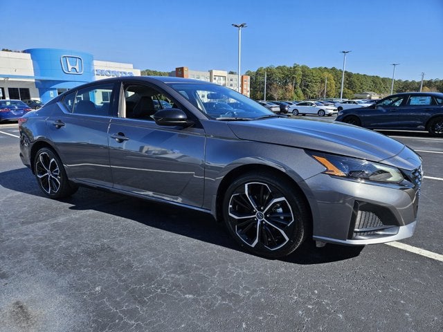 2025 Nissan Altima 2.5 SR