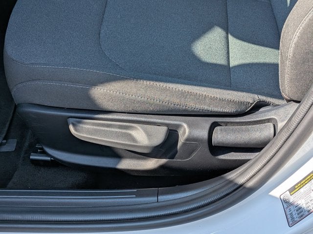 2025 Kia K4 LXS - Photo 15