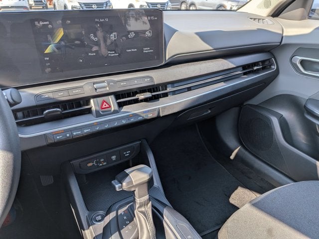 2025 Kia K4 LXS - Photo 21