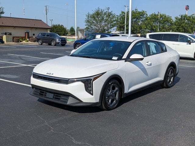 2025 Kia K4 LXS - Photo 7