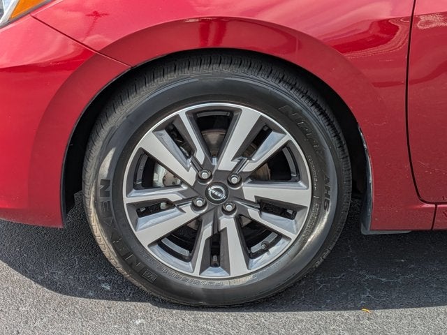 2024 Nissan Versa 1.6 SV