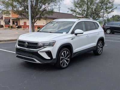 2024 Volkswagen Taos 1.5T SE