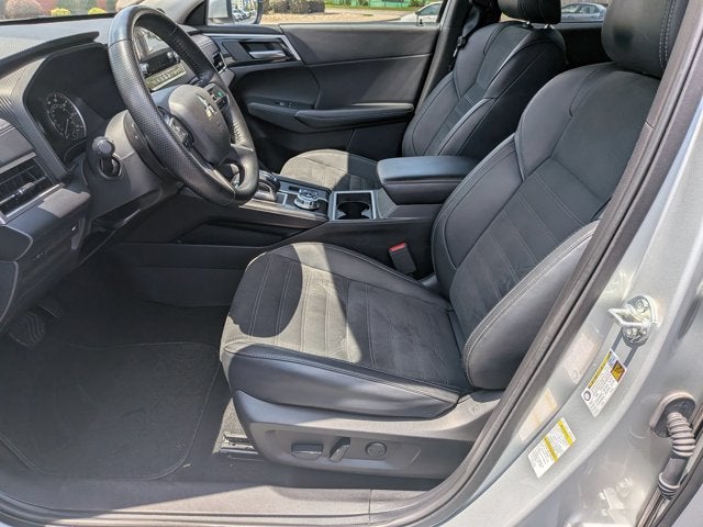 2024 Mitsubishi Outlander SE Black Edition