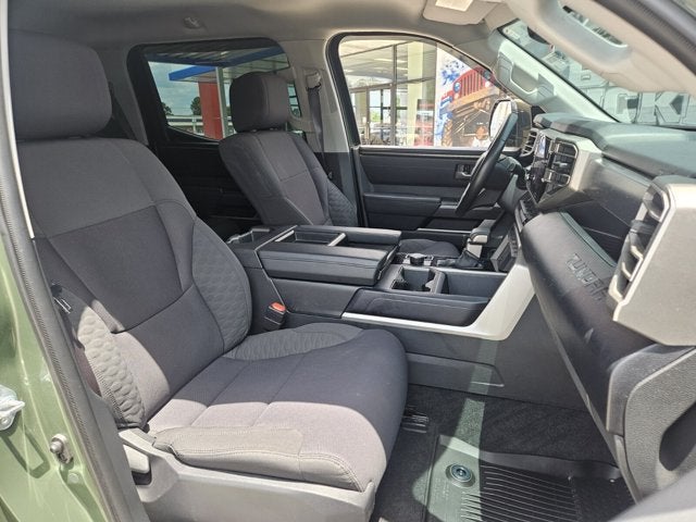 2023 Toyota Tundra 4WD SR5