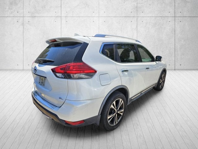 2017 Nissan Rogue SL