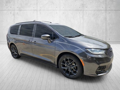 2021 Chrysler Pacifica Touring L