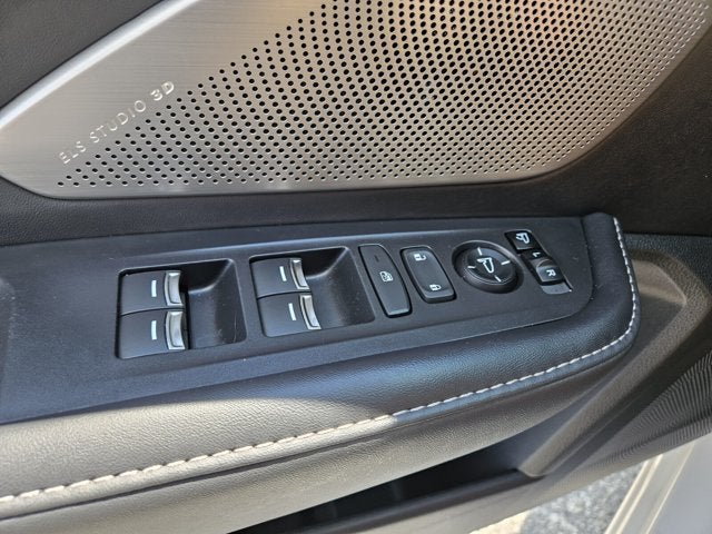 2025 Acura RDX w/Advance Package